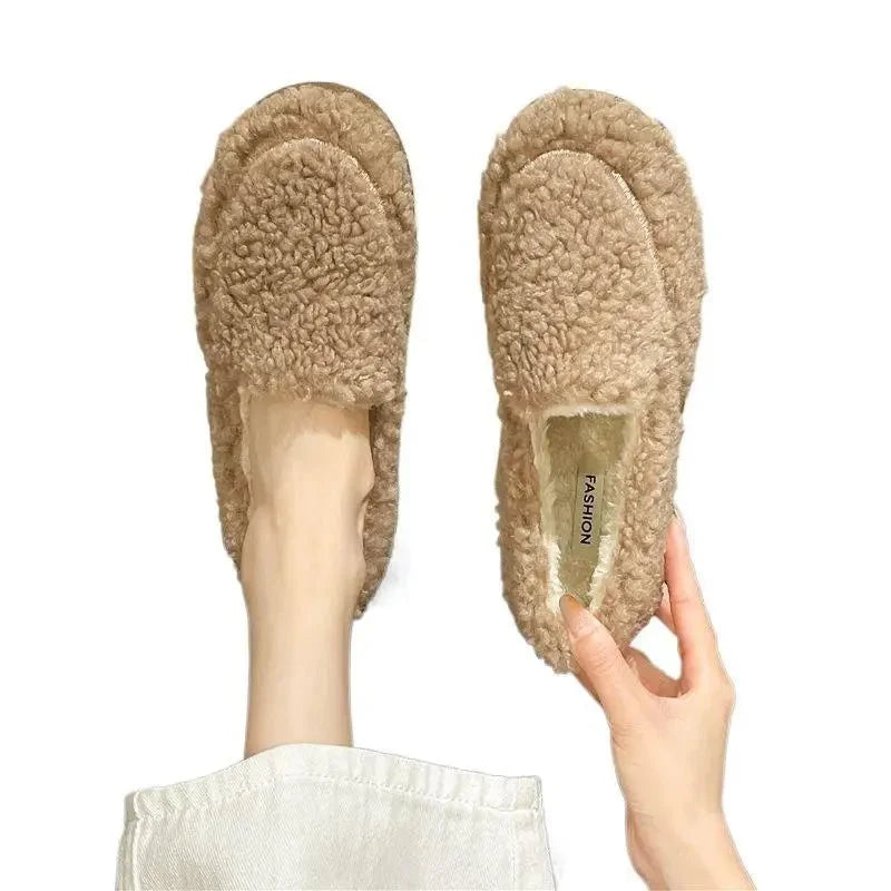 Women's Slip-On Shoes Lamb Wool Lined Rubber Outsole