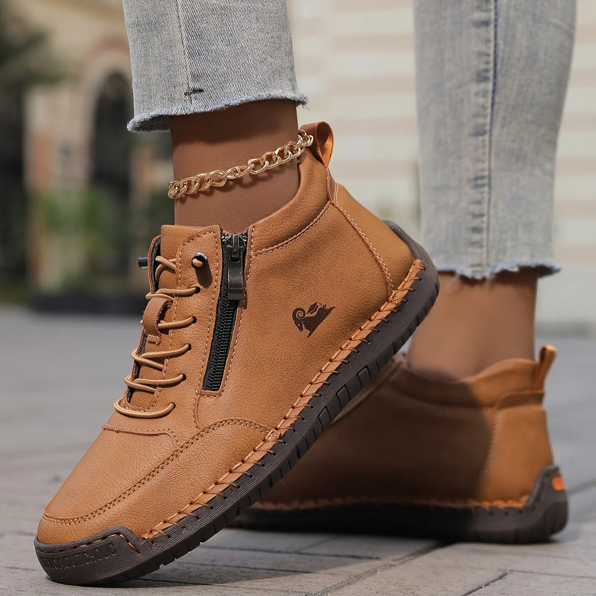 Women’s Sneakers Wide Toe Box Arch Support Non-Slip Sole