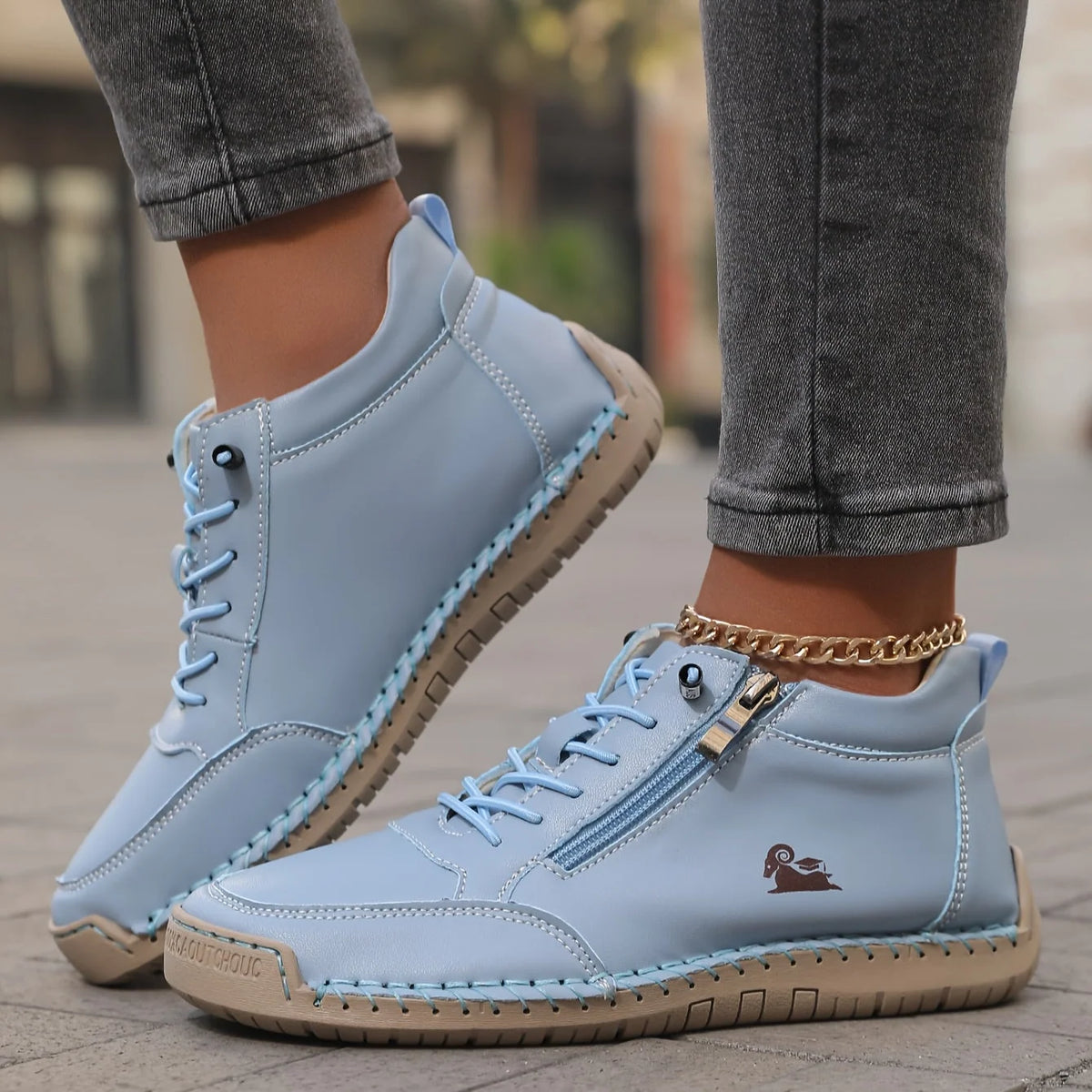 Women’s Sneakers Wide Toe Box Arch Support Non-Slip Sole