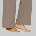 Women’s Stretch Pants High-Waisted Straight-Leg Breathable Stretch Fabric