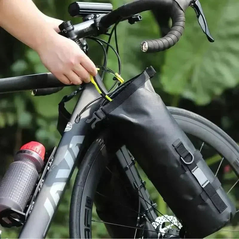 AquaGear | Wasserdichte Fahrradtaschen für die Vorderachse