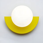 Moderne Halbkreis-Wandlampe mit LED-Beleuchtung für Innenräume