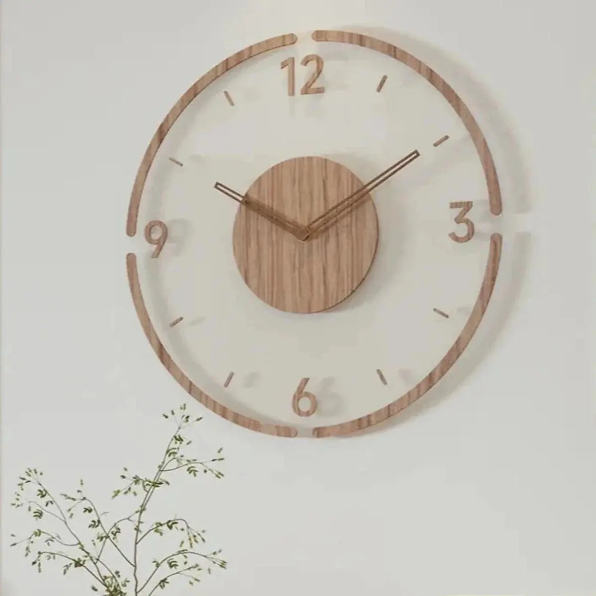 Wanduhren aus Buchenholz im skandinavischen Design