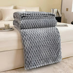 Cozy Blanket - Luxurious fleece blanket for sofa and bed