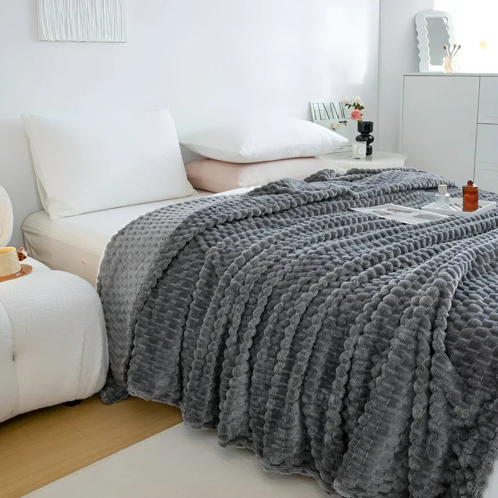 Cozy Blanket - Luxurious fleece blanket for sofa and bed