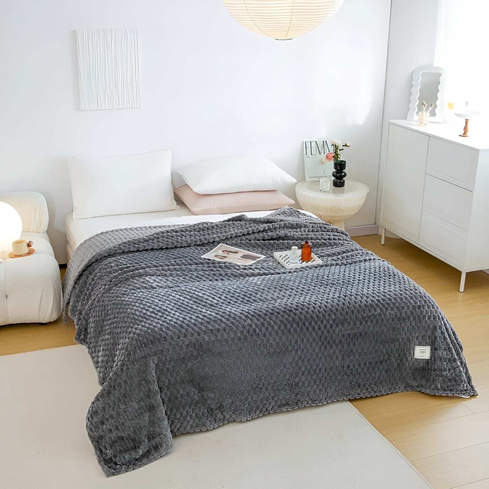 Cuddly Blanket – Soft and Warm for Your Home