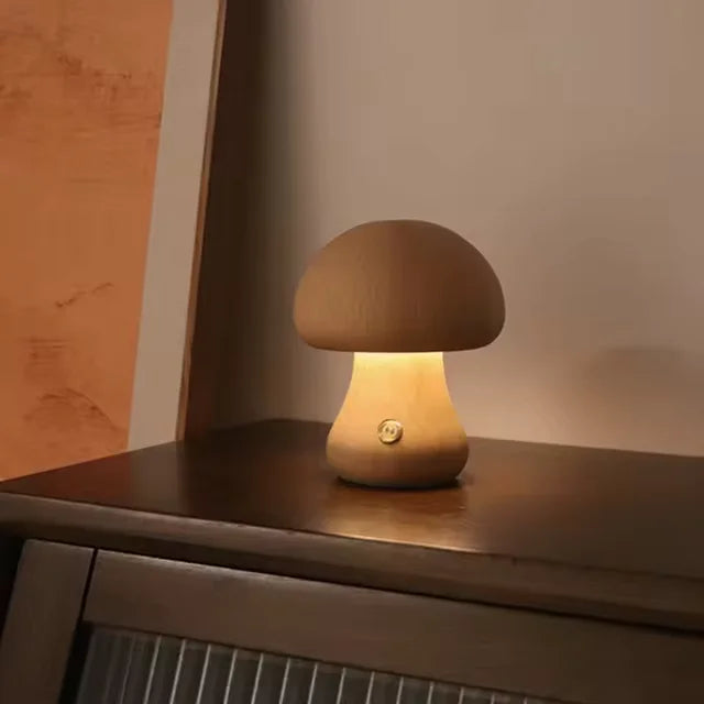 Warmes LED-Pilz Nachtlicht mit Berührungssensor und dimmbarem Licht