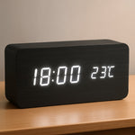 Eleganter Digitalwecker mit LED-Anzeige und Temperatur