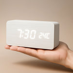 Eleganter Digitalwecker mit LED-Anzeige und Temperatur