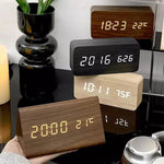 Holz-Led Uhr mit Temperaturanzeige und Sprachsteuerung