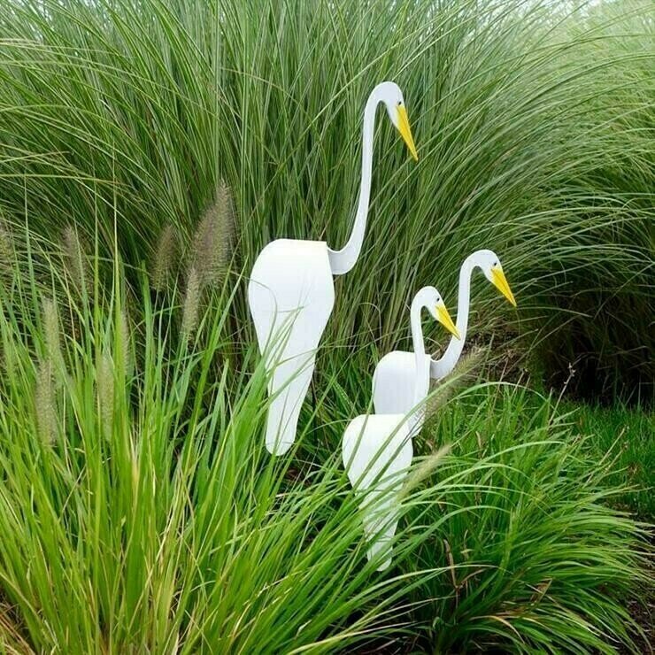 WhirlWing - Floating Metal Birds for Your Garden
