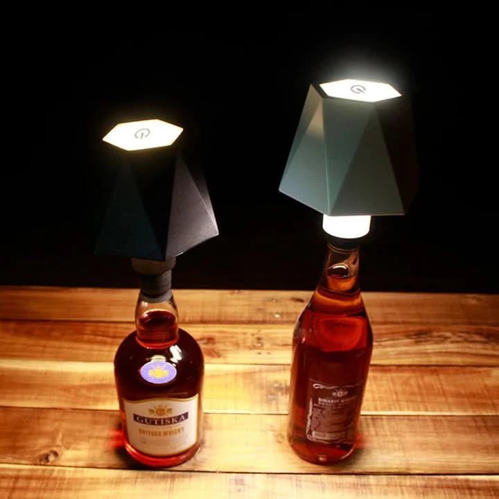 Stylische Weinflaschenlampe mit Touch-Funktion – 3-Farben LED Licht