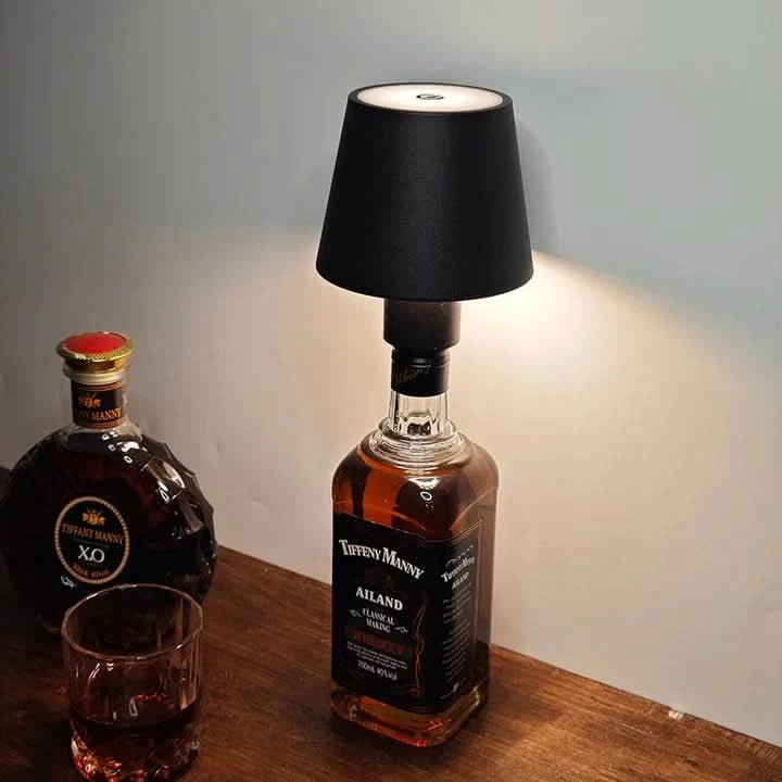 Stylische Weinflaschenlampe mit Touch-Funktion – 3-Farben LED Licht