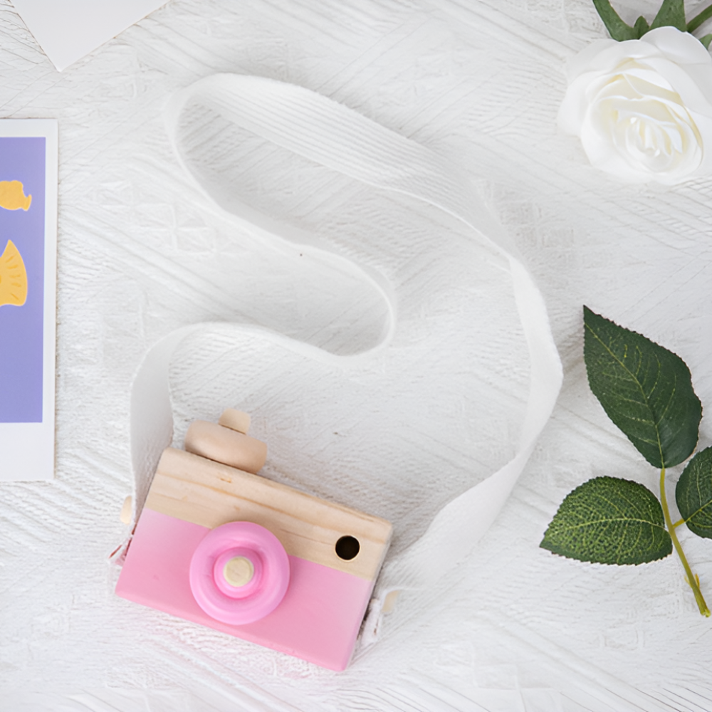 Wooden Camera - Smile and take a photo