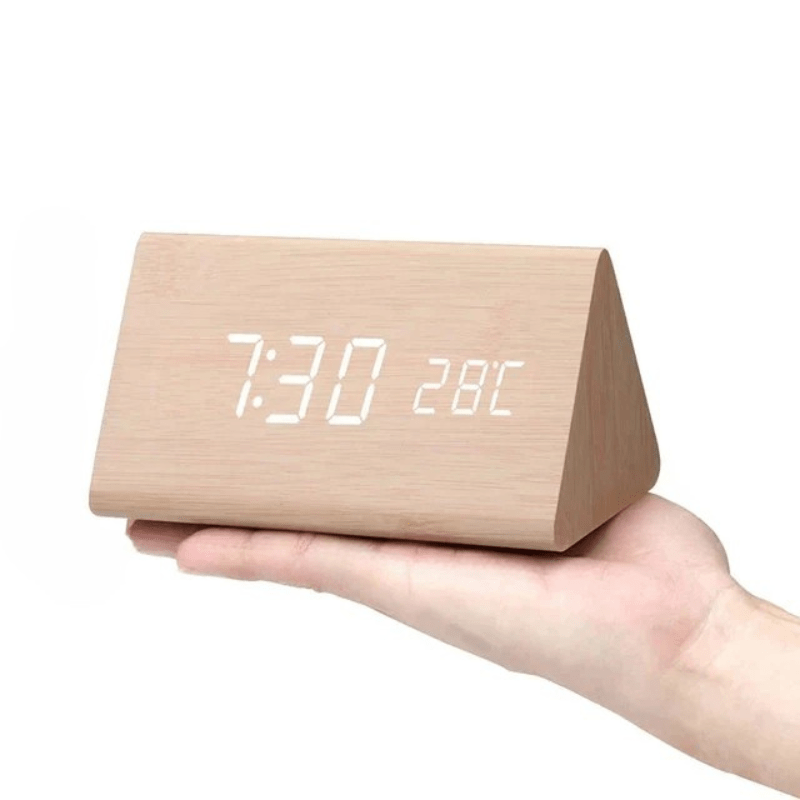 SmartWood – Intelligent Wooden Wall Clock with Voice Control