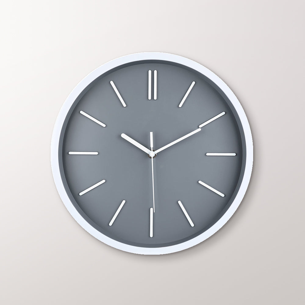 Stilvolle 3D Wanduhr mit eleganten Stundenmarkierungen