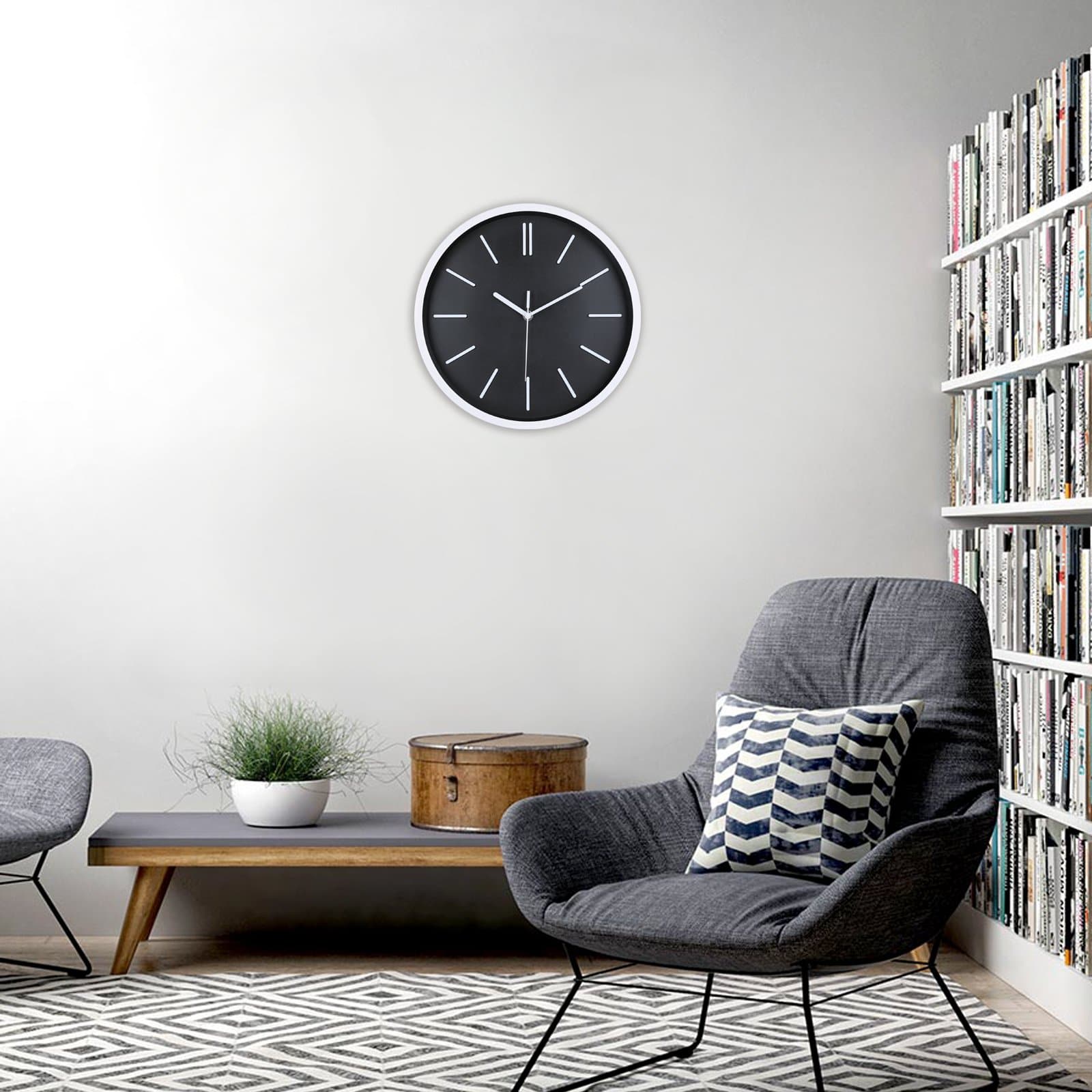 Stilvolle 3D Wanduhr mit eleganten Stundenmarkierungen