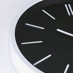 Stilvolle 3D Wanduhr mit eleganten Stundenmarkierungen