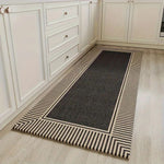 Eleganter Küchenläufer mit modernem Streifendesign