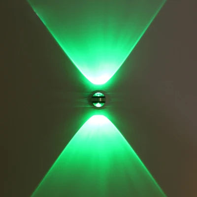 NaturaLuxe LED-Wandlampe | Elegantes Design aus Nussbaum | 6W | Wandmontage