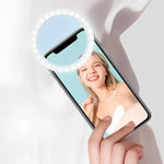 Praktisches Clip-On Licht für klare Aufnahmen