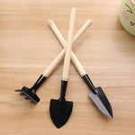 PflanzenHeld Mini Garden Tool Set | 3-piece Set | Ergonomic Trowel & Rake | Robust and Durable