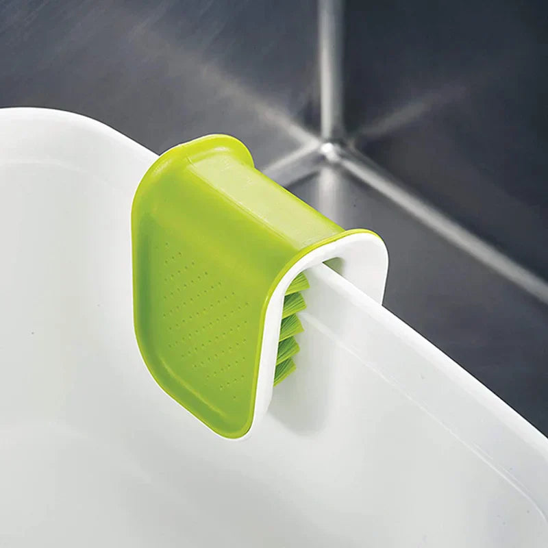Kitchen Helpers – Efficient Cleaning for All Utensils