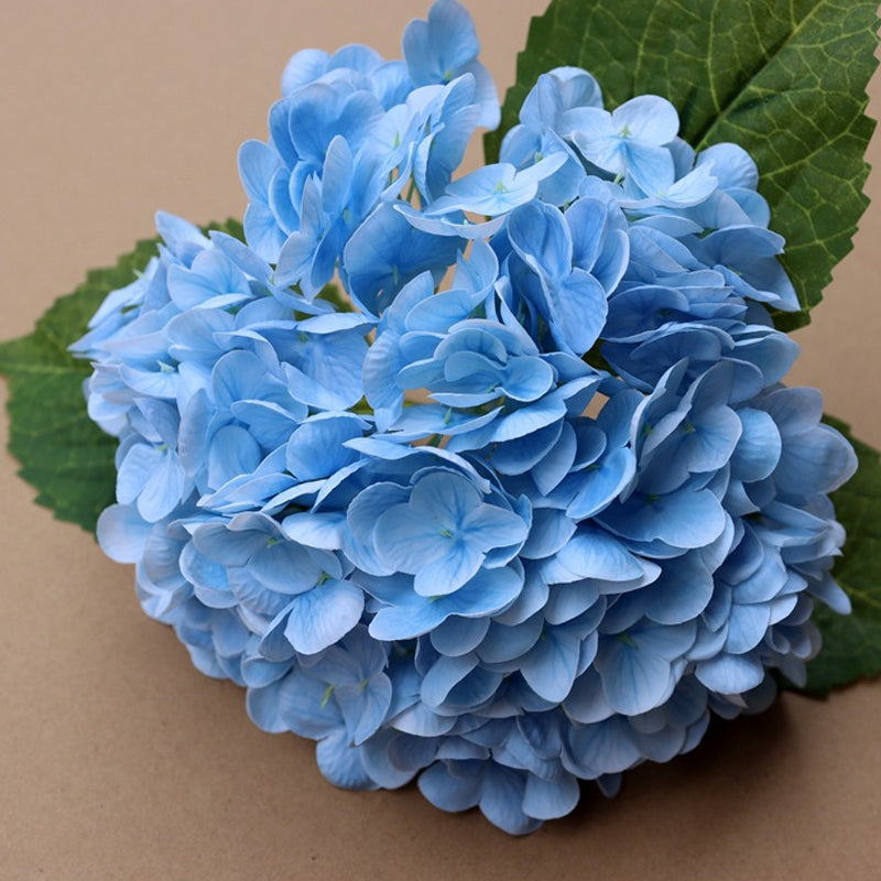 Eternal Floral Splendor - Maintenance-Free Artificial Flowers for Every Room