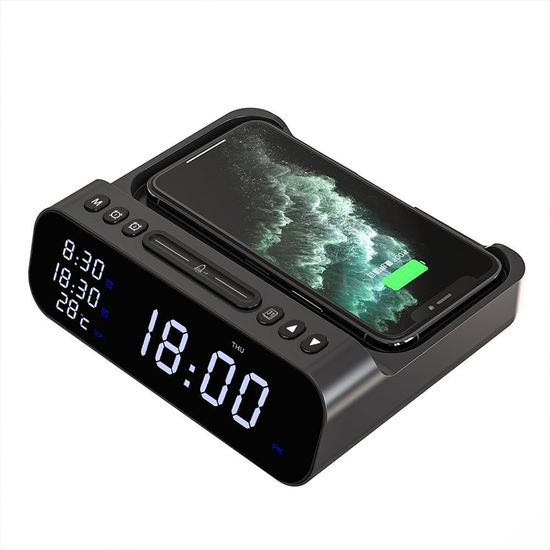 Digitaler Wecker mit kabellosem Laden und großem Display