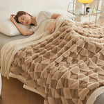 Luxurious Velvet Blanket – Soft and Warm for Any Occasion