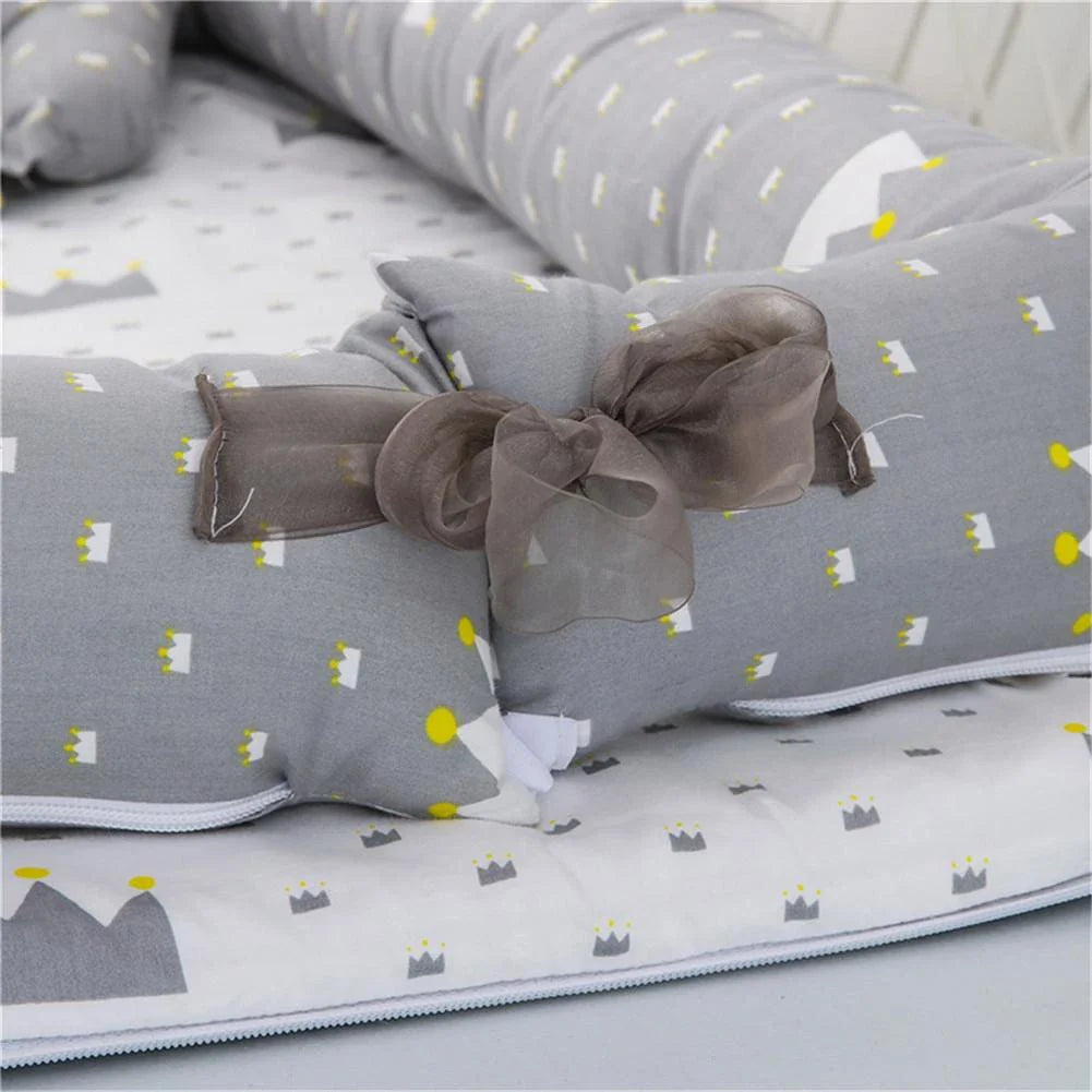 Faltbares Babybett mit Kissen – Tragbares Design für unterwegs