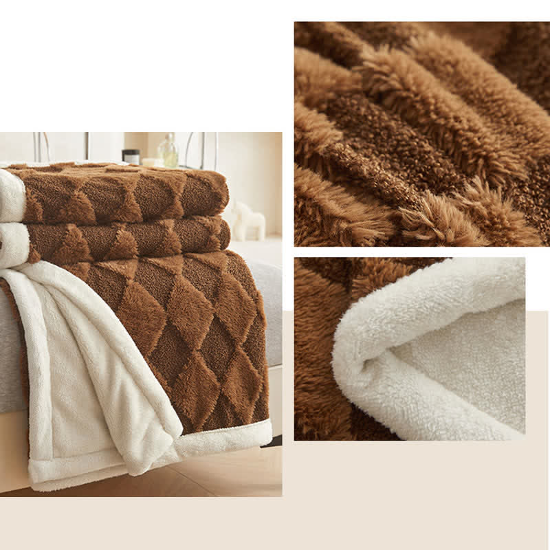 Luxurious Velvet Blanket – Soft and Warm for Any Occasion