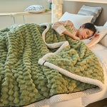 Ultra-Soft Reversible Blanket for Ultimate Comfort