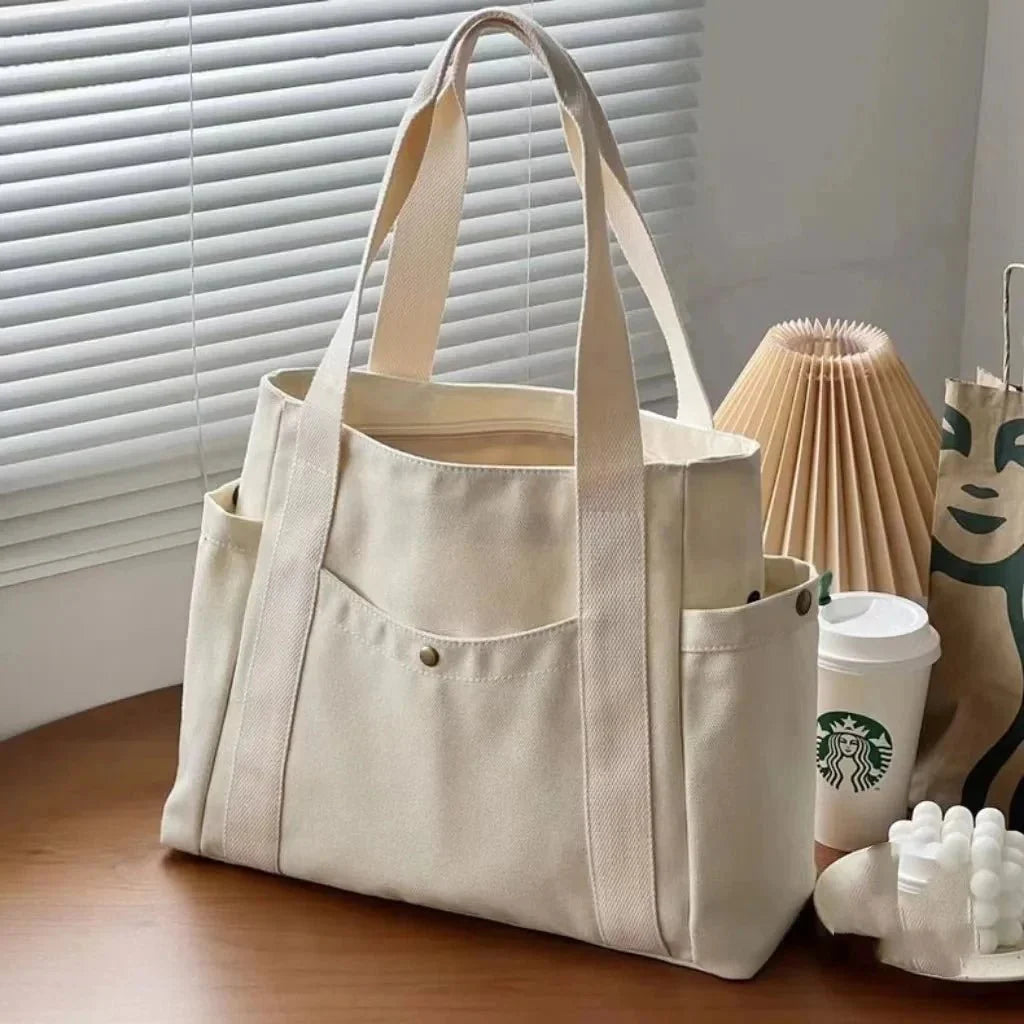 Stylische Alltags-Tasche mit vielseitigen Fächern