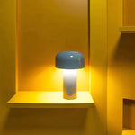 Kabellose LED Tischlampe mit Dimmfunktion