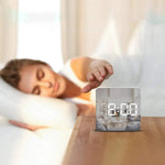 Eleganter Digitaler Spiegelwecker – LED Alarm mit Temperaturanzeige, Touch-Steuerung & Nachtmodus