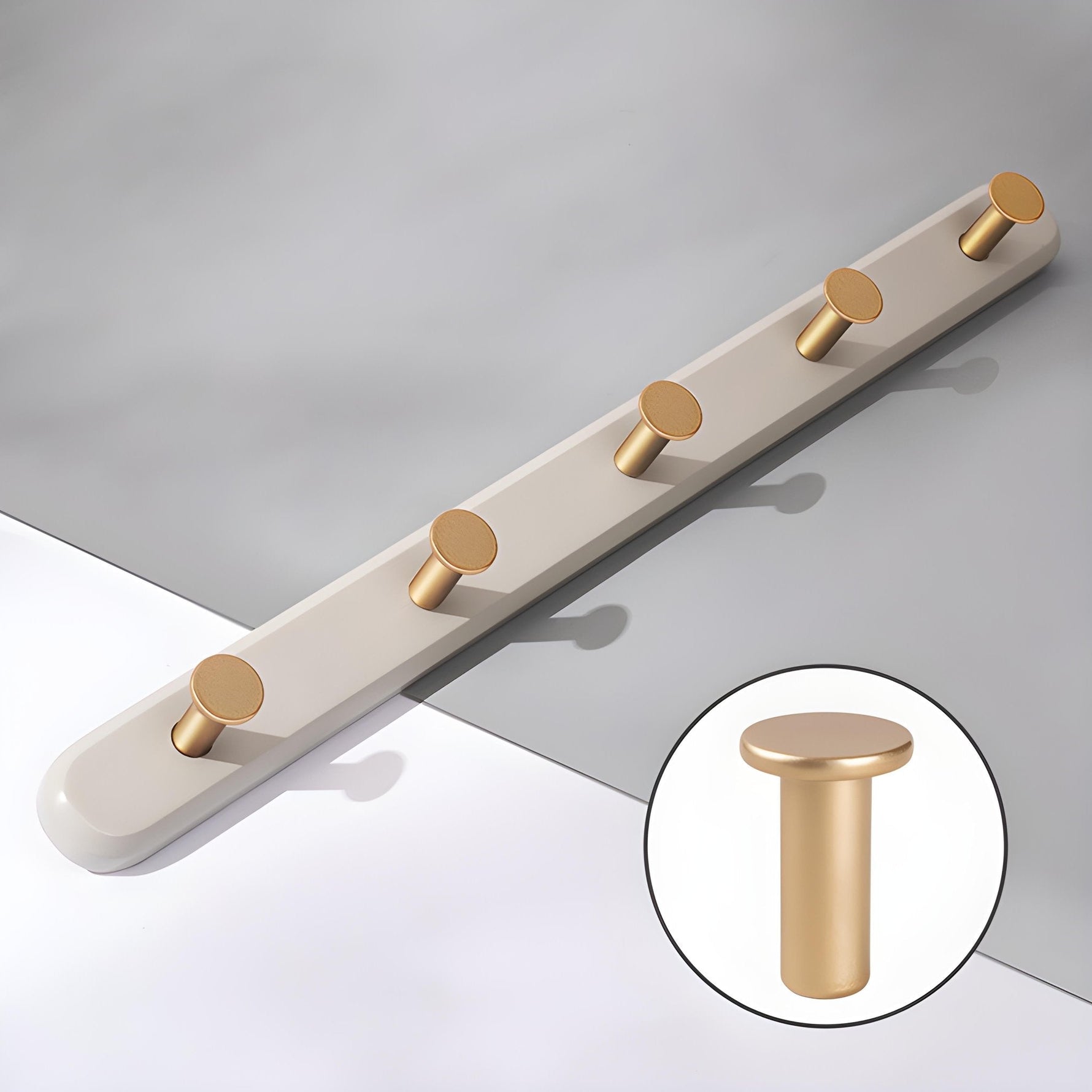 Stilvolles Wandregal mit Haken für Ihre moderne Einrichtung