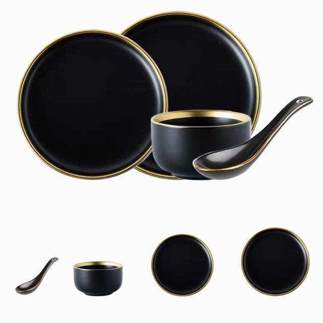 Schwarzes Porzellan Geschirrset mit Tellern und Schalen