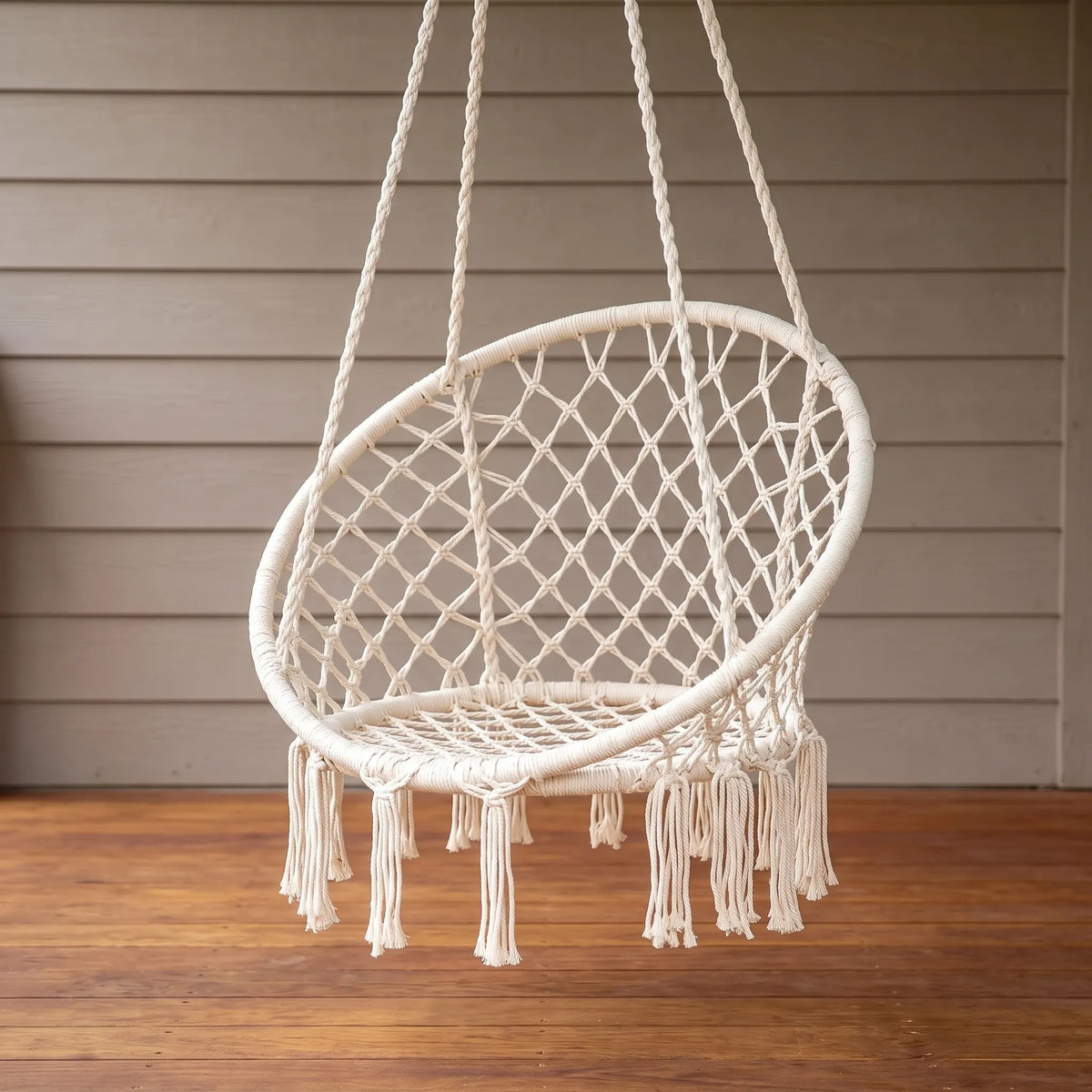 Macrame Swing Chair for Indoor and Outdoor Use - Unisex Boho Style