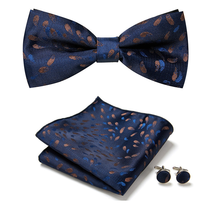Elegant set with stylish bow ties and accessories