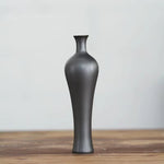 Moderne geometrische Vase aus Keramik