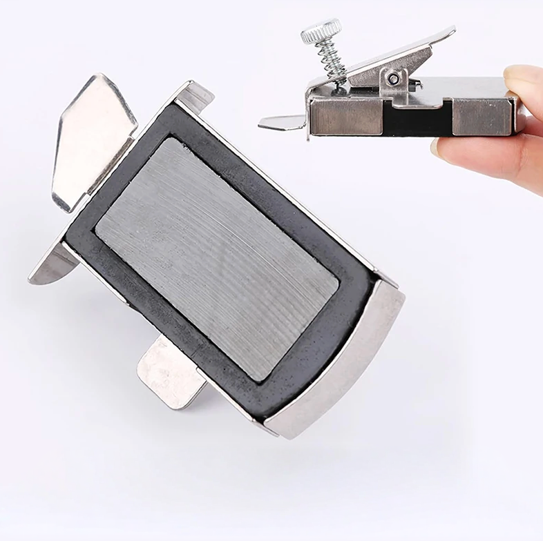 Magnetic seam guide for precise and clean seams