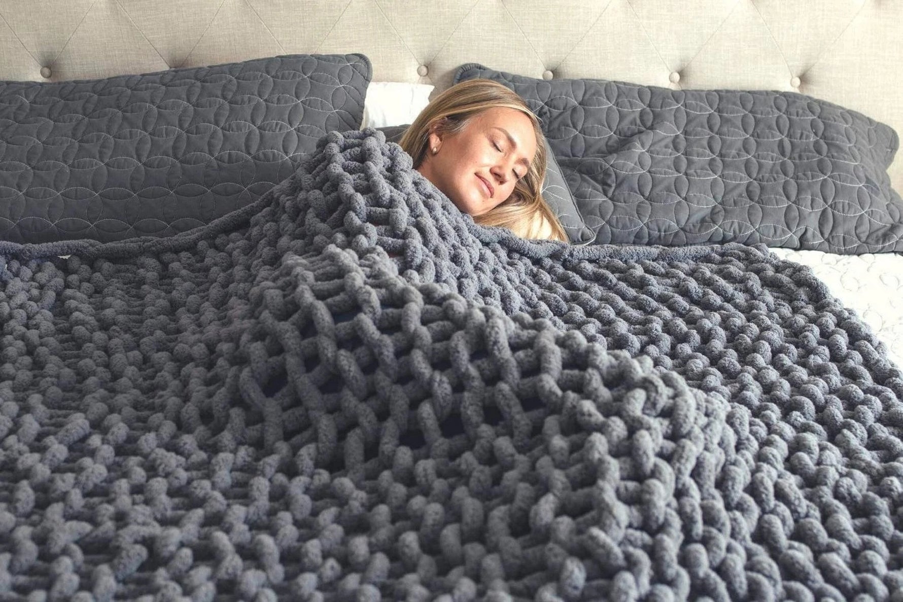 Kuschelige Strickdecke für ultimativen Komfort