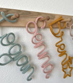 Strickmeister - User-friendly Hand Knitting Machine for Everyone