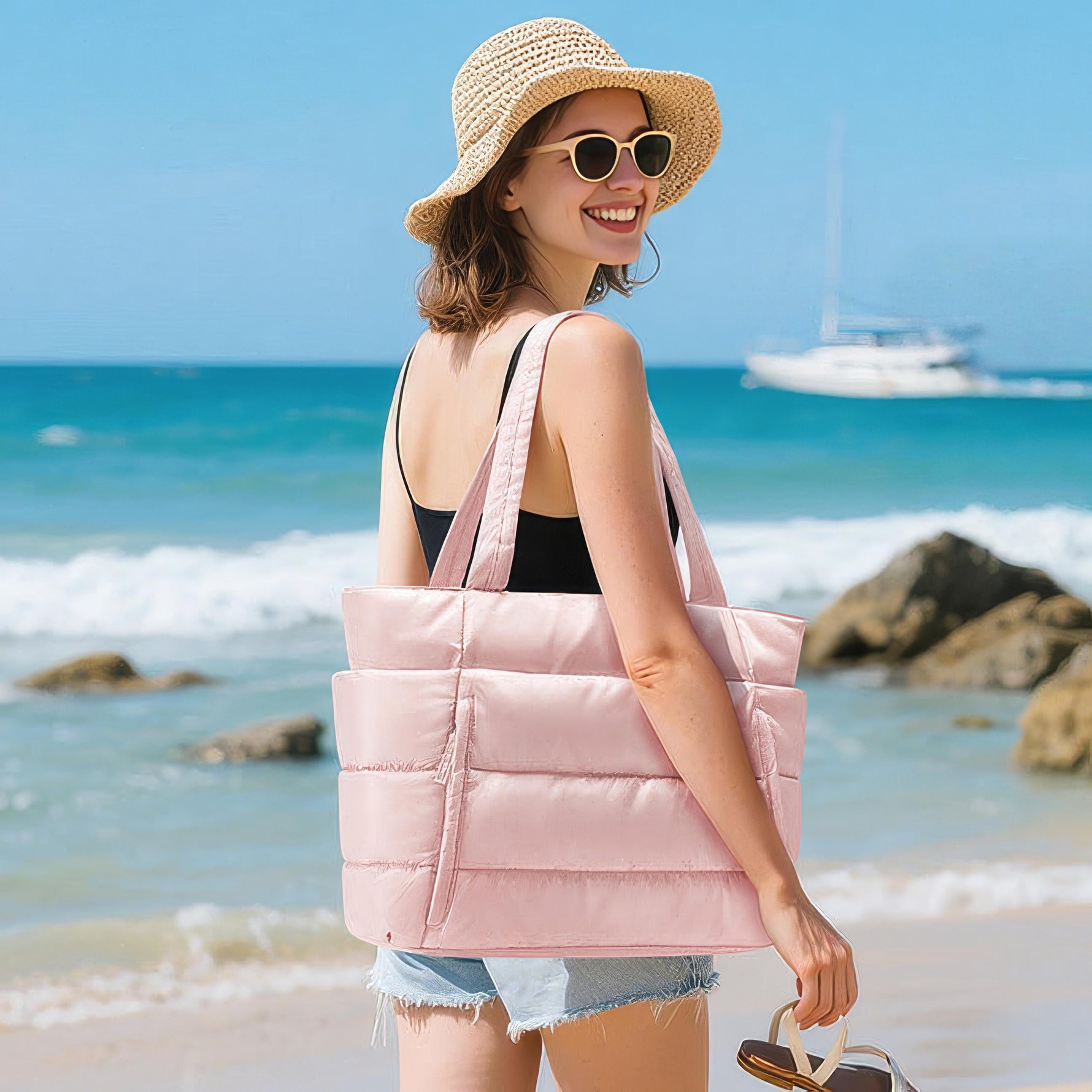 Versatile and stylish shopper bag for women