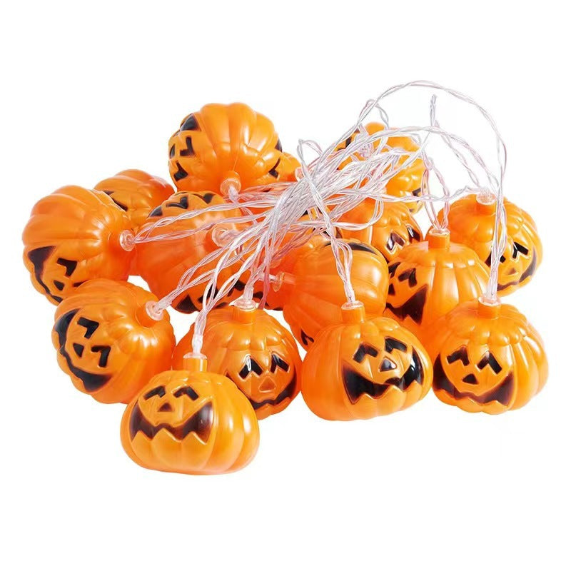 Fröhliche Kürbislichter für Halloween-Atmosphäre