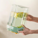 Refreshing Master – The perfect drink dispenser for any occasion