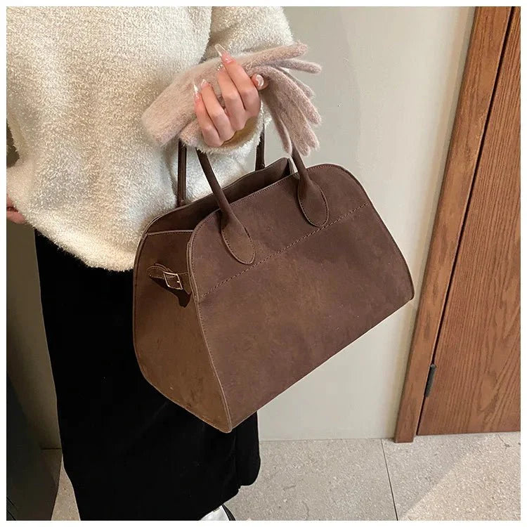 Elegante Handtasche mit viel Stauraum für modebewusste Frauen