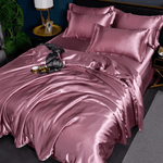 All-Season Comfort Bedding Set Made from Soft Polyester