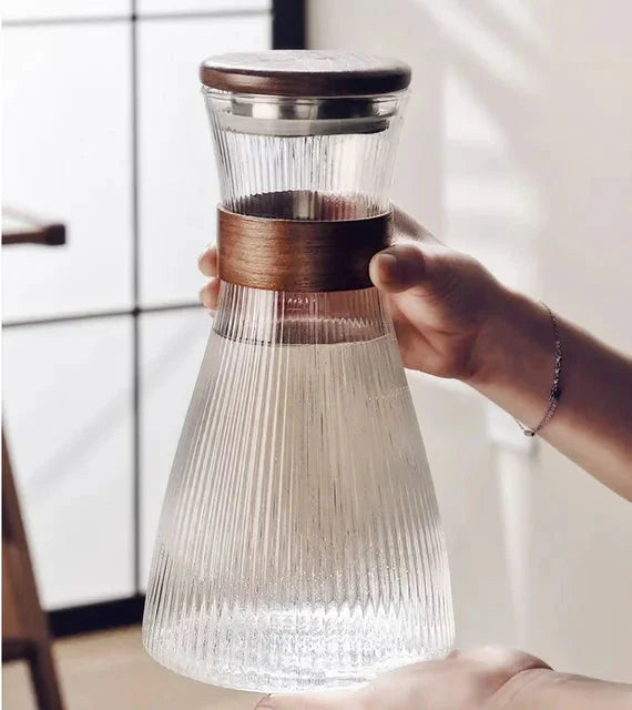 Transparente Glaskaraffe – Hitzebeständiger Wasserkrug mit Deckel